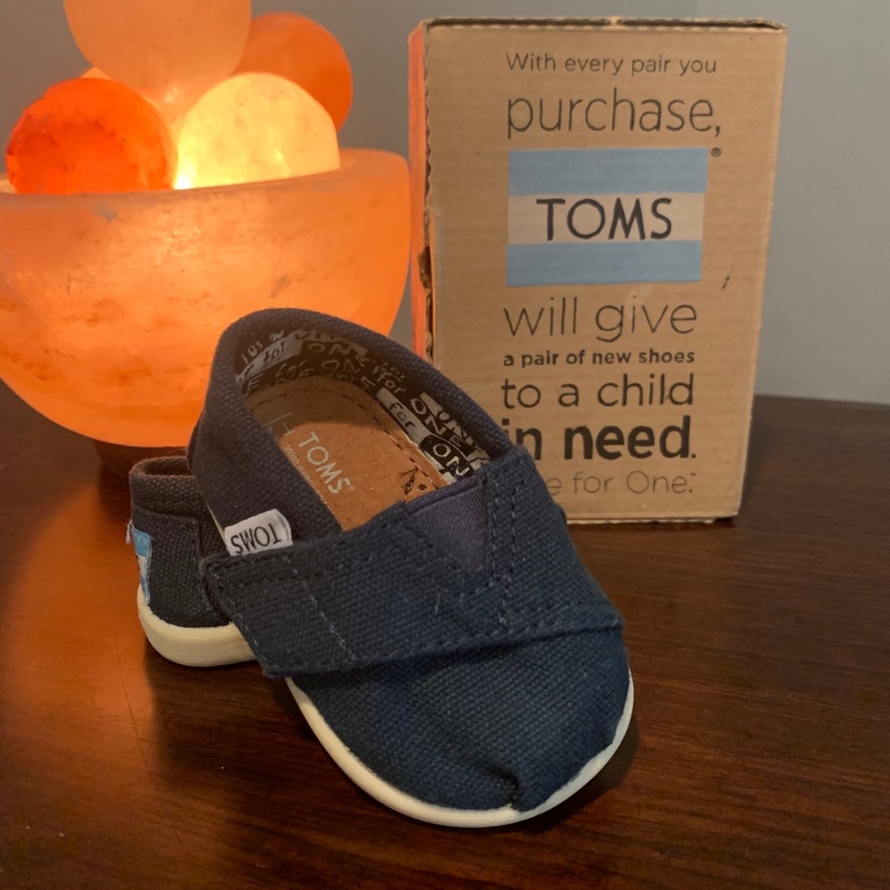 Tiny TOMS
